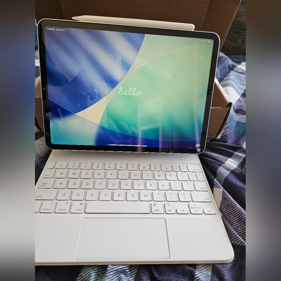 Apple Other - iPad Pro 11-inch (2nd Generation) 128GB w/ Apple Pencil and Apple Magic Keyboard